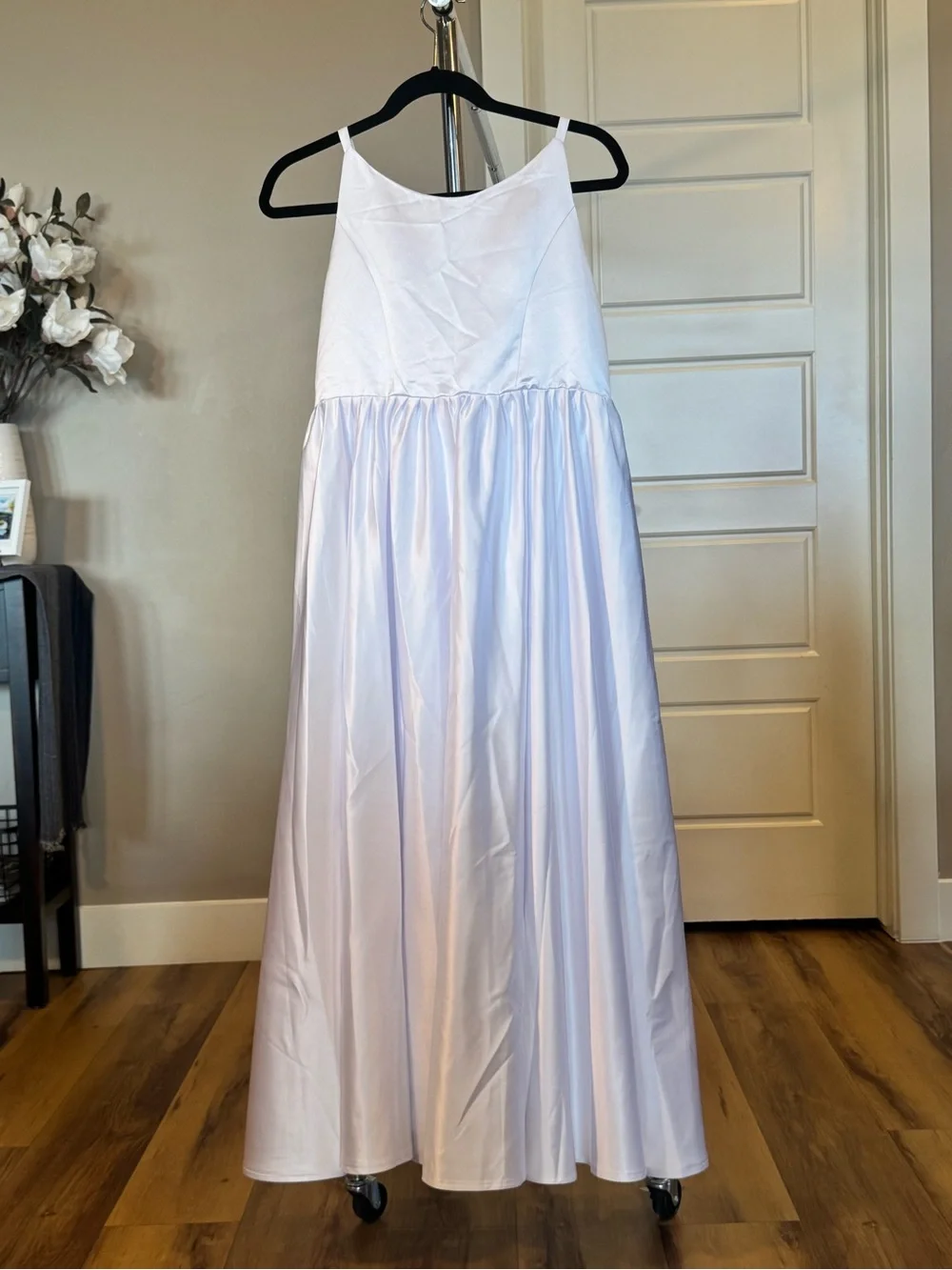 Girls' White Bow-Front Formal Dress with Spaghetti Straps